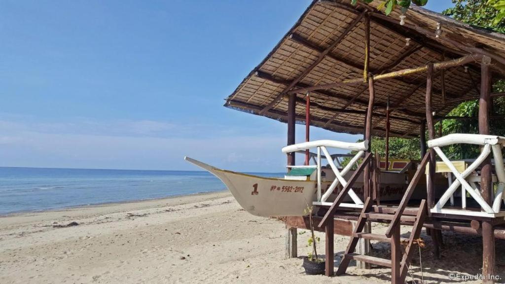 67 เฮเวน ฮอลิเดย์ รีสอร์ต Hotel Lucbuan ภายนอก รูปภาพ